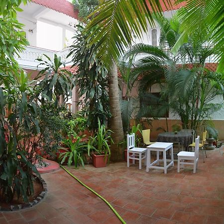 Daphne Hotel Mahabalipuram Bagian luar foto
