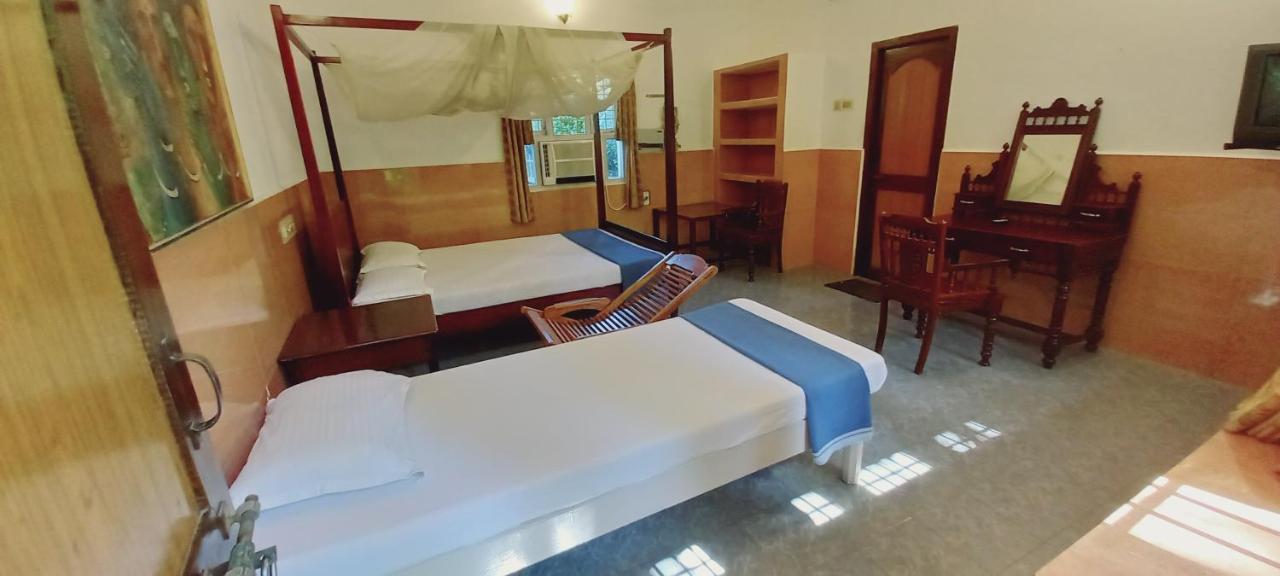 Daphne Hotel Mahabalipuram Bagian luar foto