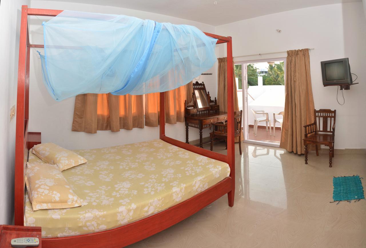 Daphne Hotel Mahabalipuram Bagian luar foto