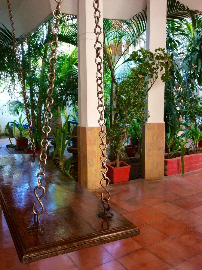 Daphne Hotel Mahabalipuram Bagian luar foto